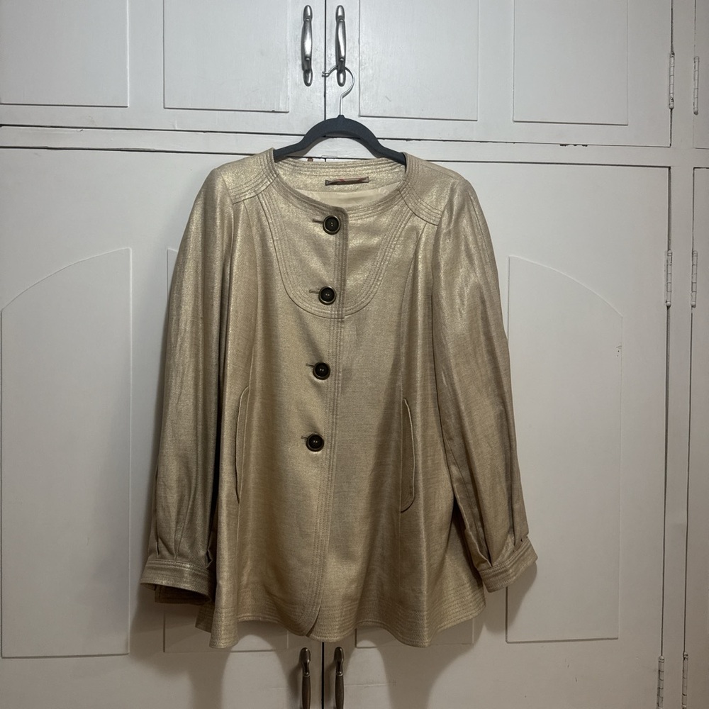 Burberry Gold Cape with Oversized Silhouette